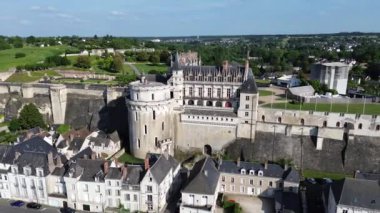 İnsansız hava aracı videosu Amboise kalesi, Amboise kraliyet şatosu d 'Amboise Fransa Avrupa