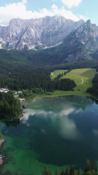 Nsansız Hava Aracı Videosu Fusine Gölü Lago Fusine Superiore Dolomites — Stok video