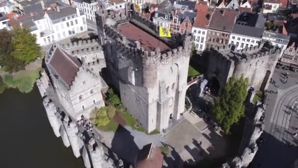 关于法兰西斯特伯爵的无人驾驶照片城堡 Gravensteen Ghent Belgium Europe — 图库视频影像