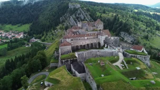 Drone Vídeo Joux Castle Chateau Joux Jura França Europa — Vídeo de Stock
