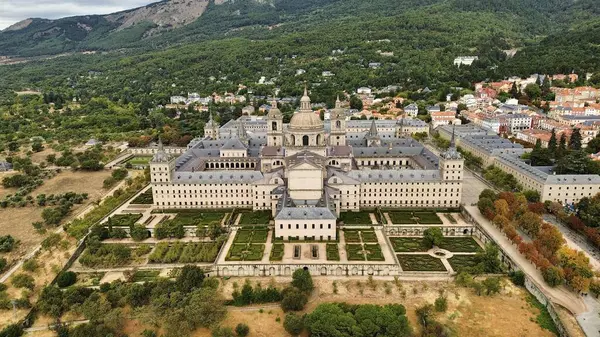 Drohnenfoto Königliches Kloster San Lorenzo Real Monasterio San Lorenzo Escorial — Stockfoto