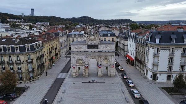 İnsansız hava aracı fotoğrafı Desilles kapısı, Porte Desilles Nancy Fransa Avrupa