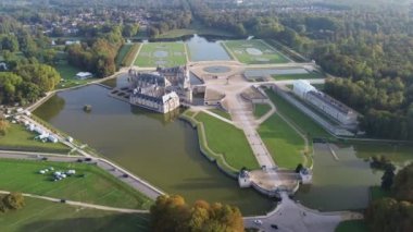 İnsansız hava aracı video şatosu, şato de Chantilly Fransa Avrupa