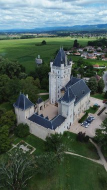 İnsansız hava aracı fotoğrafı Chazey-sur-ain-France Europe