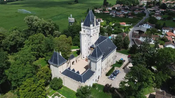 İnsansız hava aracı fotoğrafı Chazey-sur-ain-France Europe