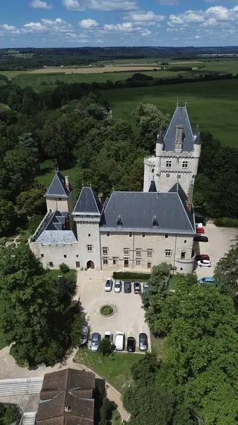 İnsansız hava aracı fotoğrafı Chazey-sur-ain-France Europe