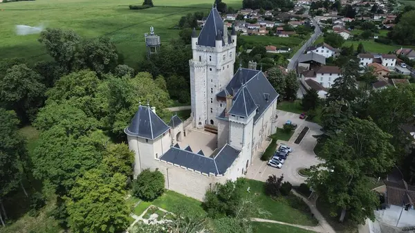 İnsansız hava aracı fotoğrafı Chazey-sur-ain-France Europe