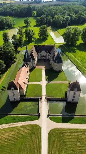 İHA fotoğrafı Commarin Kale Fransa Avrupa