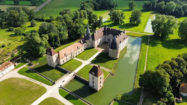 İHA fotoğrafı Commarin Kale Fransa Avrupa