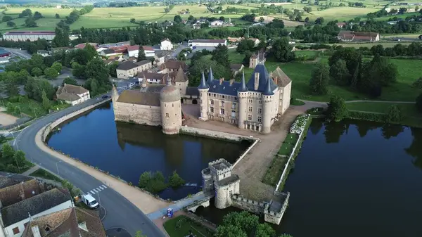 İnsansız hava aracı fotoğrafı La Clayton Kalesi Fransa Avrupa