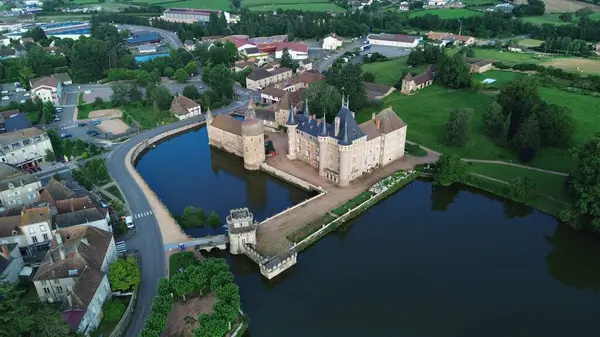 İnsansız hava aracı fotoğrafı La Clayton Kalesi Fransa Avrupa