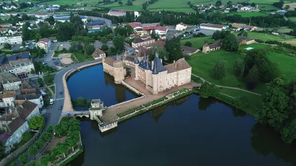 İnsansız hava aracı fotoğrafı La Clayton Kalesi Fransa Avrupa