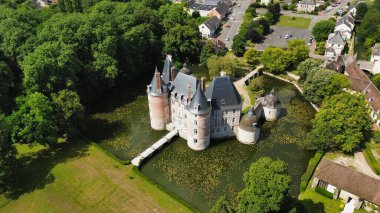 İnsansız hava aracı fotoğrafı Motte Kalesi Fransa Avrupa