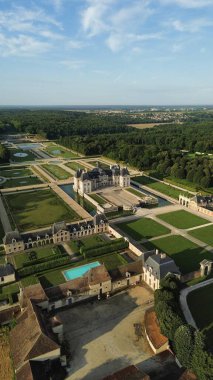 İnsansız hava aracı fotoğrafı vaux-le-Vikont kale Fransa Avrupa