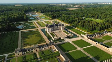 İnsansız hava aracı fotoğrafı vaux-le-Vikont kale Fransa Avrupa