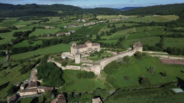 Drone foto berze-le-chatel kalesi Fransa Avrupa