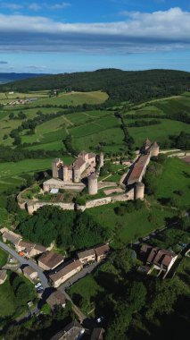 Drone foto berze-le-chatel kalesi Fransa Avrupa