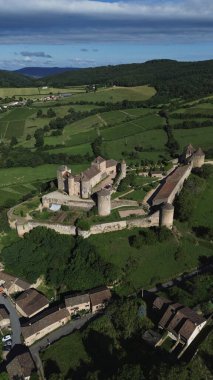 Drone foto berze-le-chatel kalesi Fransa Avrupa