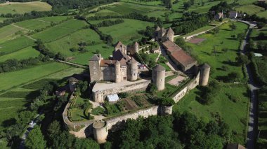 Drone foto berze-le-chatel kalesi Fransa Avrupa