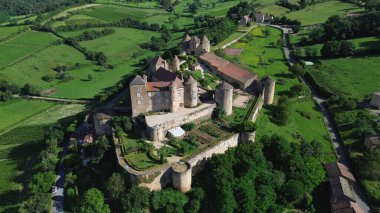 Drone foto berze-le-chatel kalesi Fransa Avrupa