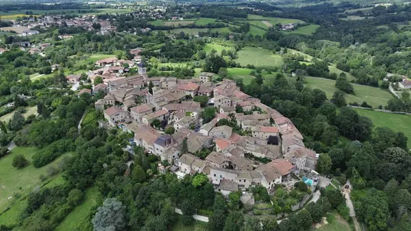 İnsansız hava aracı fotoğrafı Ortaçağ Fransa Avrupa 'sını perdeledi