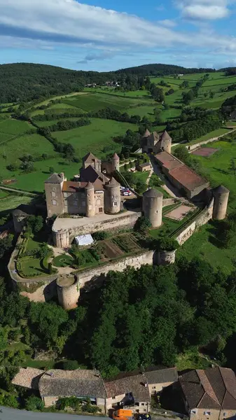 Drone foto berze-le-chatel kalesi Fransa Avrupa