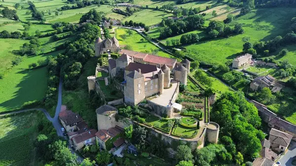 Drone foto berze-le-chatel kalesi Fransa Avrupa