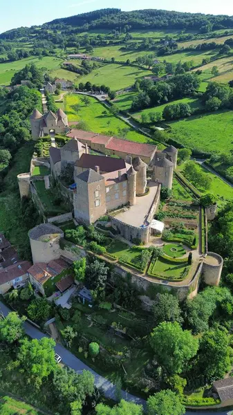 Drone foto berze-le-chatel kalesi Fransa Avrupa