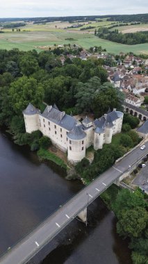 İHA fotoğrafı La Guerche Kalesi Fransa Avrupa