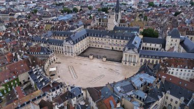 Burgonya Dükü Dijon Fransa 'nın İHA fotoğrafı.