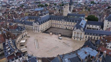 Burgonya Dükü Dijon Fransa 'nın İHA fotoğrafı.