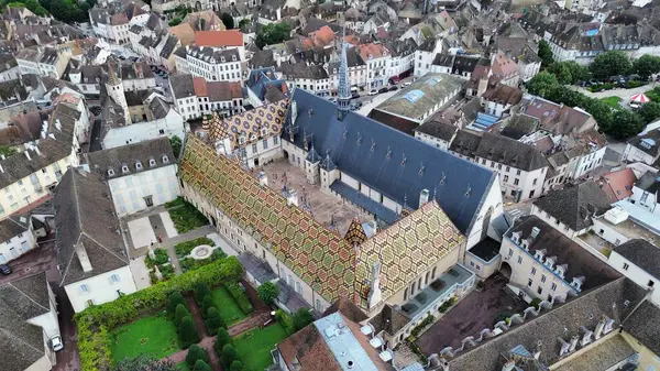 İnsansız hava aracı fotoğrafı Beaune Hospices France Europe