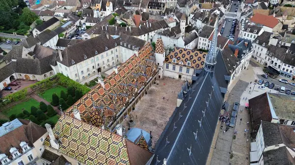 İnsansız hava aracı fotoğrafı Beaune Hospices France Europe