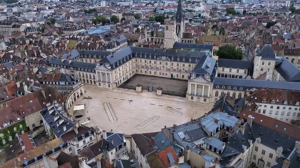 Burgonya Dükü Dijon Fransa 'nın İHA fotoğrafı.