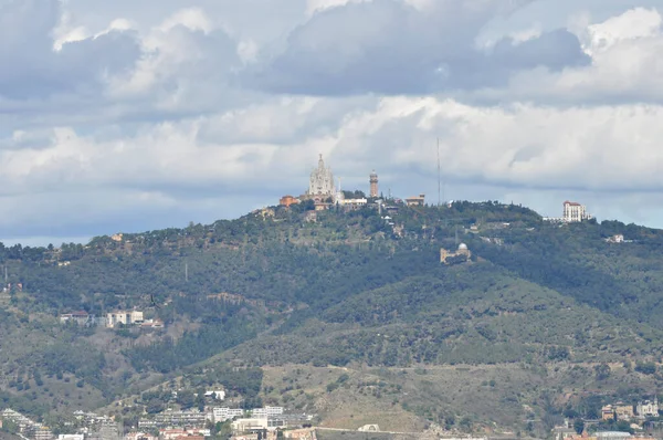 Вид Вершины Tibidabo Города Барселона — стоковое фото