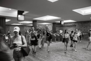 Breda, Hollanda - 06 16 2023: Tarihi Breda kentinin tren istasyonu