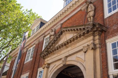 Breda, Hollanda - 06 16 2023: Breda şehrinin sokak manzarası