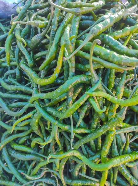 Zielona Papryka Chili Rynku Zielone Chilli Tle — Zdjęcie stockowe