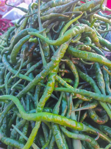 Zielona Papryka Chili Rynku Zielone Chilli Tle — Zdjęcie stockowe