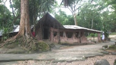 30 Mayıs 2023, osun osogbo Nijerya: Afrika ve Yoruba tanrıları ve tanrıçası. Nijerya 'da Yoruba, Obatala' ya, Esu 'ya, Ifa' ya, Sango 'ya, Orisa' ya tanrıları olarak tapar.