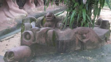 30 Mayıs 2023, osun osogbo Nijerya: Afrika ve Yoruba tanrıları ve tanrıçası. Nijerya 'da Yoruba, Obatala' ya, Esu 'ya, Ifa' ya, Sango 'ya, Orisa' ya tanrıları olarak tapar.