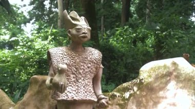30 Mayıs 2023, osun osogbo Nijerya: Afrika ve Yoruba tanrıları ve tanrıçası. Nijerya 'da Yoruba, Obatala' ya, Esu 'ya, Ifa' ya, Sango 'ya, Orisa' ya tanrıları olarak tapar.