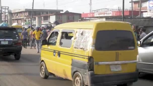 Febrero 2023 Lagos Nigeria Hora Punta Personas Ocupadas Supervivencia África — Vídeos de Stock