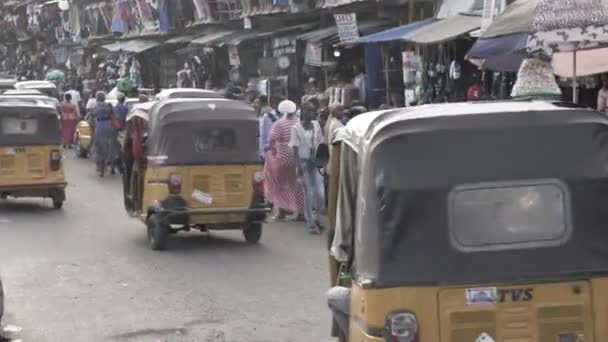 라고스 2023 러시아워 사람들 아프리카의 나이지리아의 — 비디오