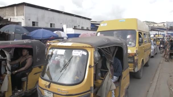 Lutego 2023 Lagos Nigeria Godziny Szczytu Zajęci Ludzie Afryka Przetrwanie — Wideo stockowe