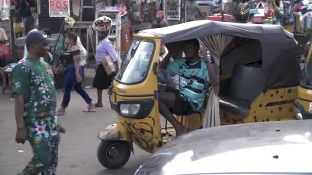 Februar 2023 Lagos Nigeria Berufsverkehr Geschäftige Menschen Überleben Afrika Und — Stockvideo