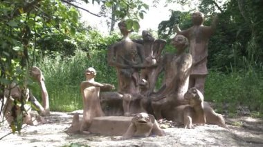 30 Mayıs 2023, osun osogbo Nijerya: Adunni Olorisha olarak bilinen Susanne Wenger, Avusturyalı-Nijeryalı sanatçı ve Yoruba rahibesi Afrika 'daki antik Yoruba topraklarında yaratıcı sanat ve kültür çalışmaları 