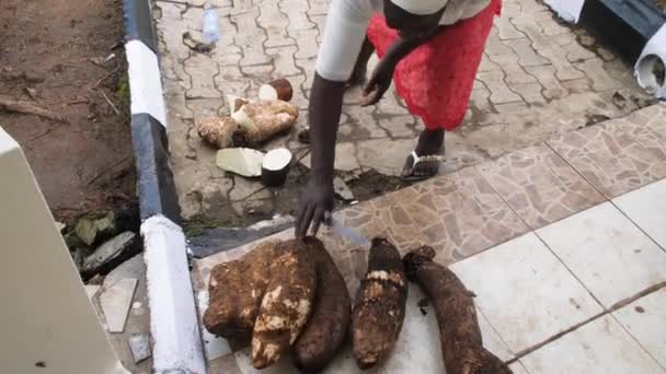 Μαΐου 2022 Λάγος Νιγηρία Αφρικής Σεφ Μαγείρεμα Και Την Προετοιμασία — Αρχείο Βίντεο