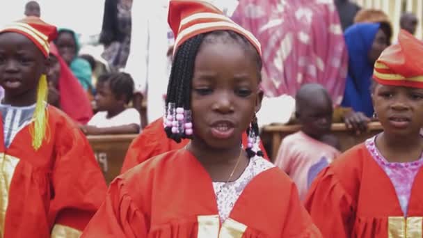 Gesichter Afrikas Nigerias Schulen Während Ihrer Abschlussfeier — Stockvideo