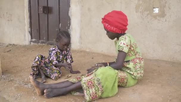 2023年3月24日 カルシ マララバ ナイジェリア アフリカの子どもたちが直面し アフリカで最大の貧困と ナイジェリア北部の貧困状態 — ストック動画